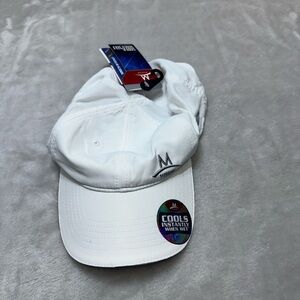 Mission hat White Enduracool Running Outdoor Workout Snap Back New